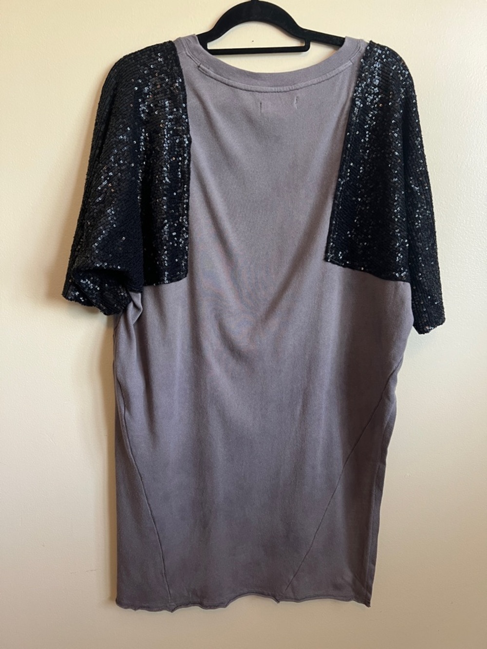 We the free by Free people grey oversized Small black sequence sleeve shirt - Picture 3 of 12